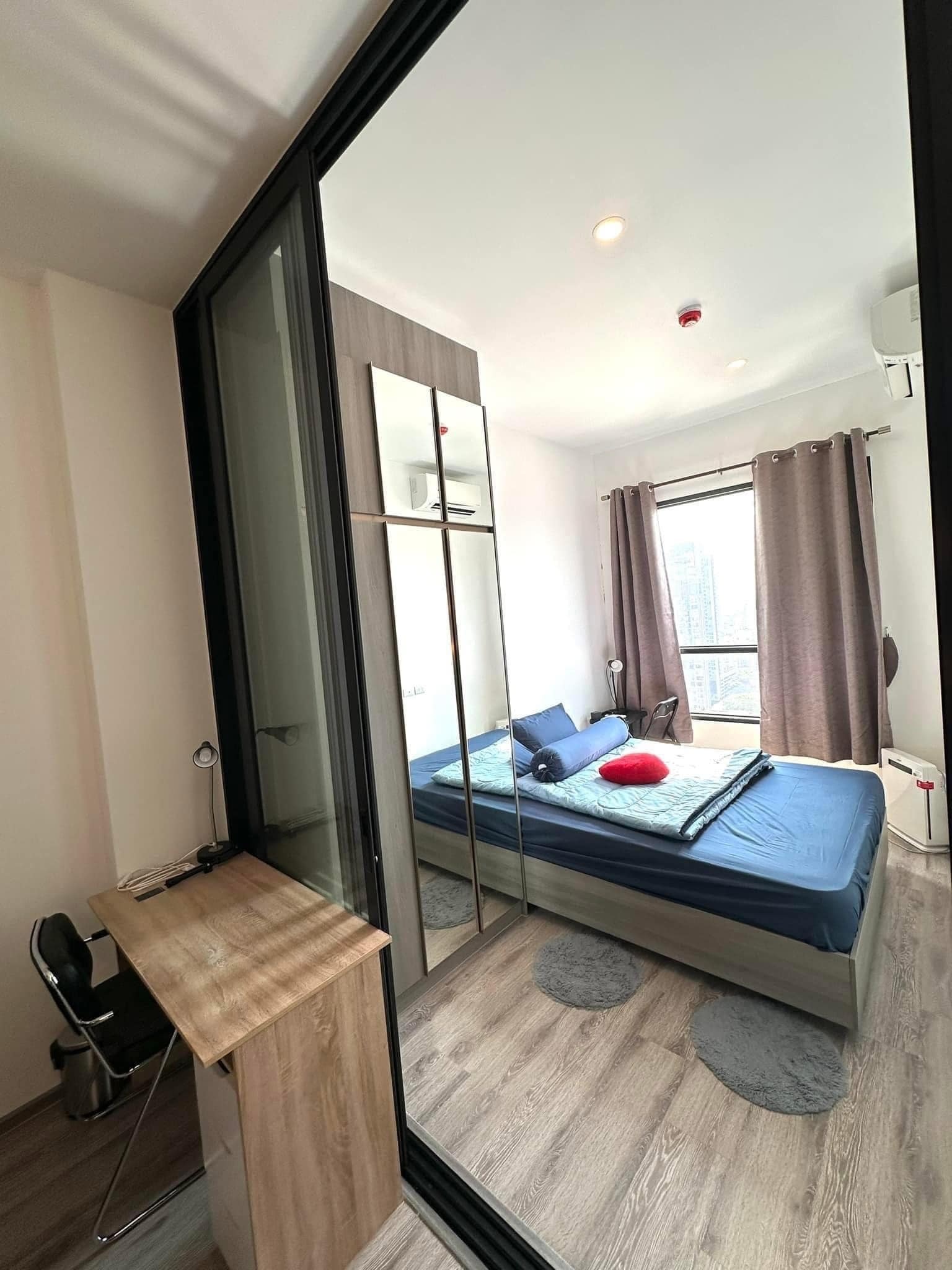 Modern 1-bedroom 1-bathroom 28 sqm condo at Knightsbridge Prime Onnut for rent or sale. High floor, fully furnished, near BTS Onnut, ready April 2025.