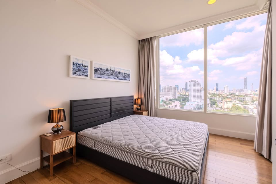 Luxurious 2 beds, 2 baths, 112 sqm condo at Royce Private Residences with high floor city views. For sale at 20,900,000 THB. Contact us today!