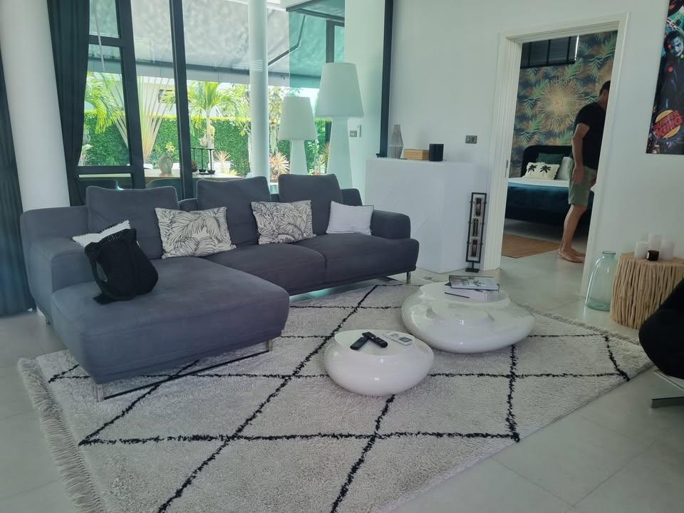 Stunning 4-bedroom pool villa in Soi 112, Hua Hin for sale. Solar power system, private saltwater pool, and resort-style amenities. Price: 15,000,000 THB.
