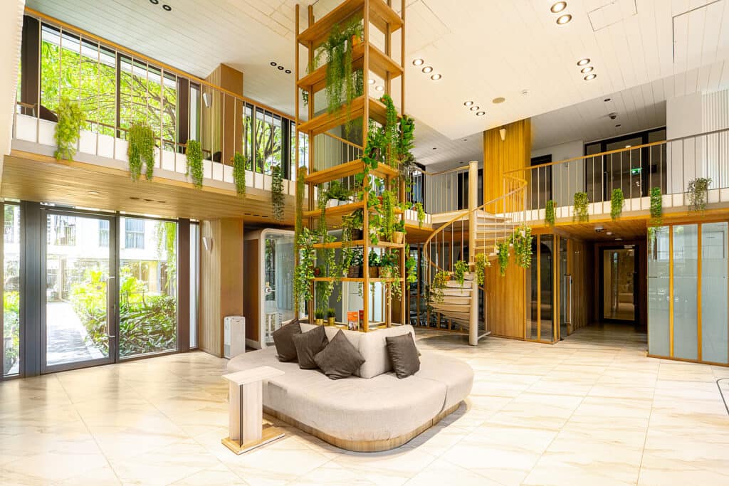 Modern 1-bedroom condo at Chambers On Nut Station. 27 sqm, 5th floor, near BTS On Nut. Sold with tenant, rental 16,000 THB/month. Price: 3.5M THB.