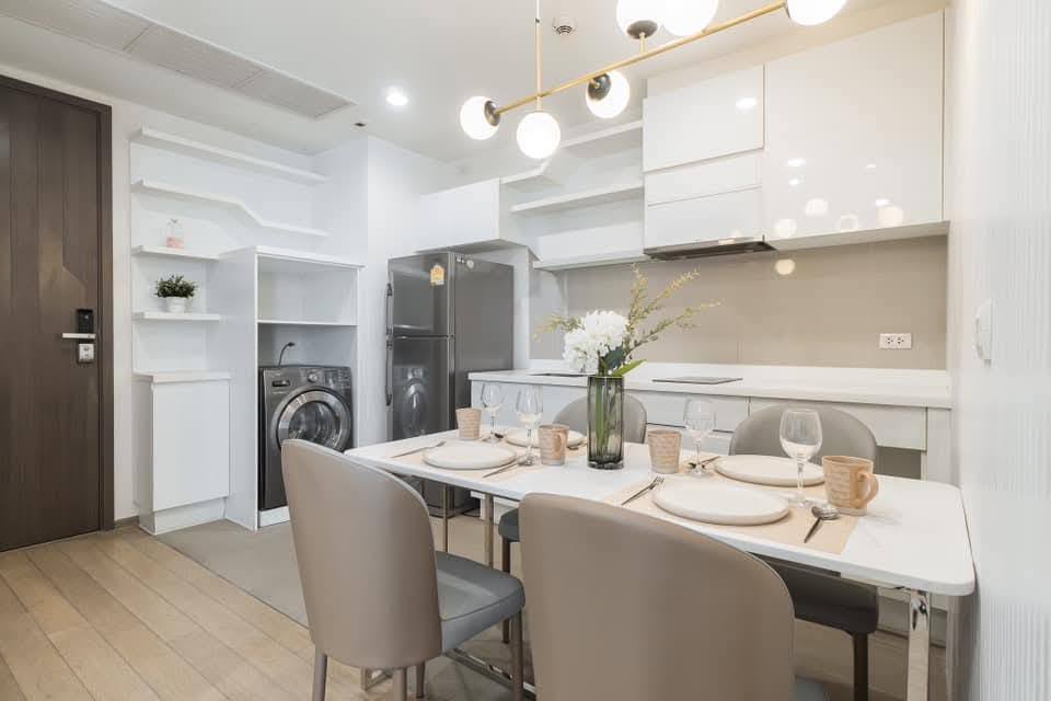 2-bedroom condo at Pyne by Sansiri, 68 sqm, 35th floor, near BTS Ratchathewi. Rent 49,000 THB/month. Fully furnished with pool, gym, and sauna.