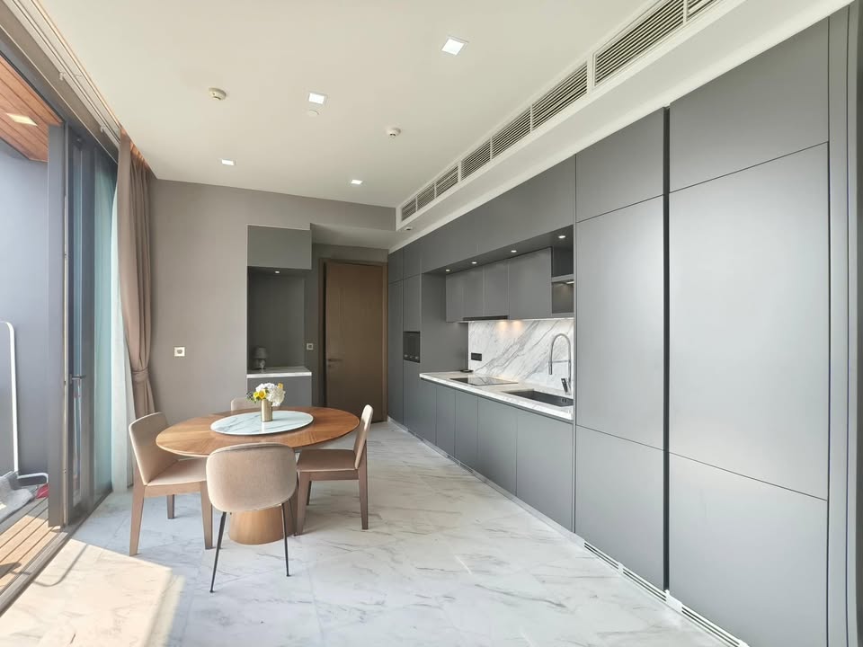 2-Bedrooms 3-Bathrooms 125 sqm condo at The Monument Thong Lo for Rent 150,000 THB/Month or For Sale 39.5M THB. Pet-friendly, city views, private lift.