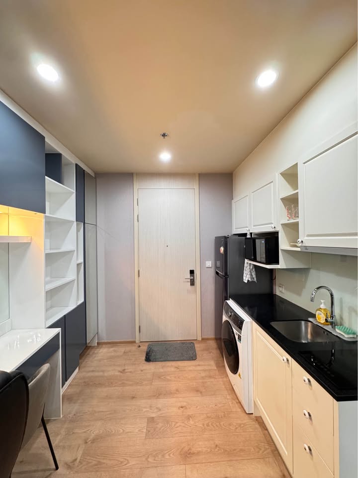 1-bedroom condo at Noble Recole Sukhumvit 19 for rent 25K/month or sale 6.5M THB. Fully furnished, near BTS Asok & MRT Sukhumvit. Move-in ready.