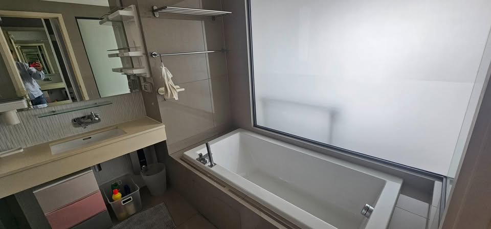2-Bed, 2-Bath, 79 sqm Condo for Rent at Rhythm Sukhumvit 42, 65,000 THB/Month, Near Ekkamai BTS – Modern Living with City Views & Premium Amenities