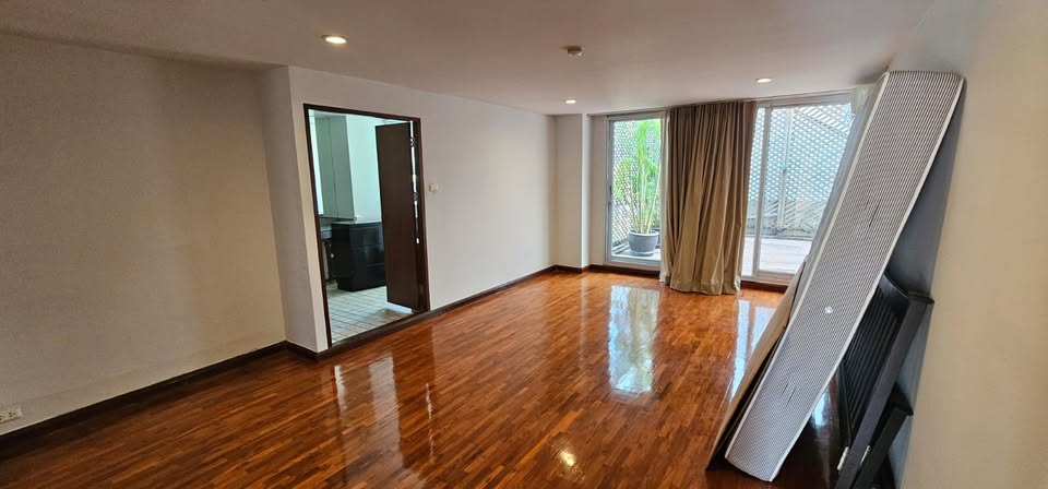 3-Bedroom, 3-Bathroom Apartment for Rent at Ariel Apartment Sathorn, 250 sqm, 75,000 THB/month, Near BTS Saint Louis, Renovated with Private Terrace.