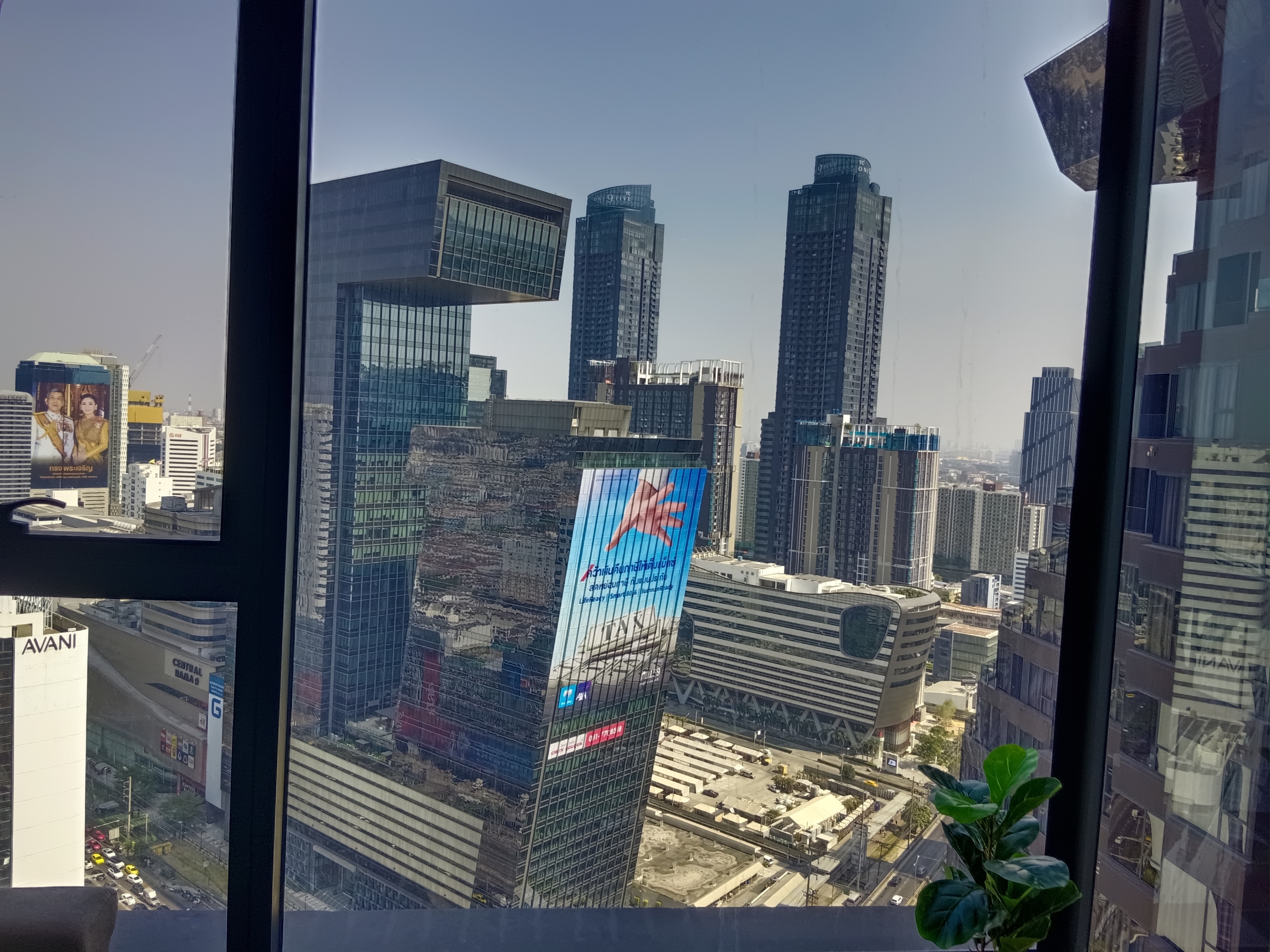 1-Bedroom, 1-Bathroom Condo for Rent at Ashton Asoke Rama 9, 38 sqm, ฿32,000/month, Fully Furnished, Near Asoke & Rama 9 MRT, Modern Living in Bangkok.