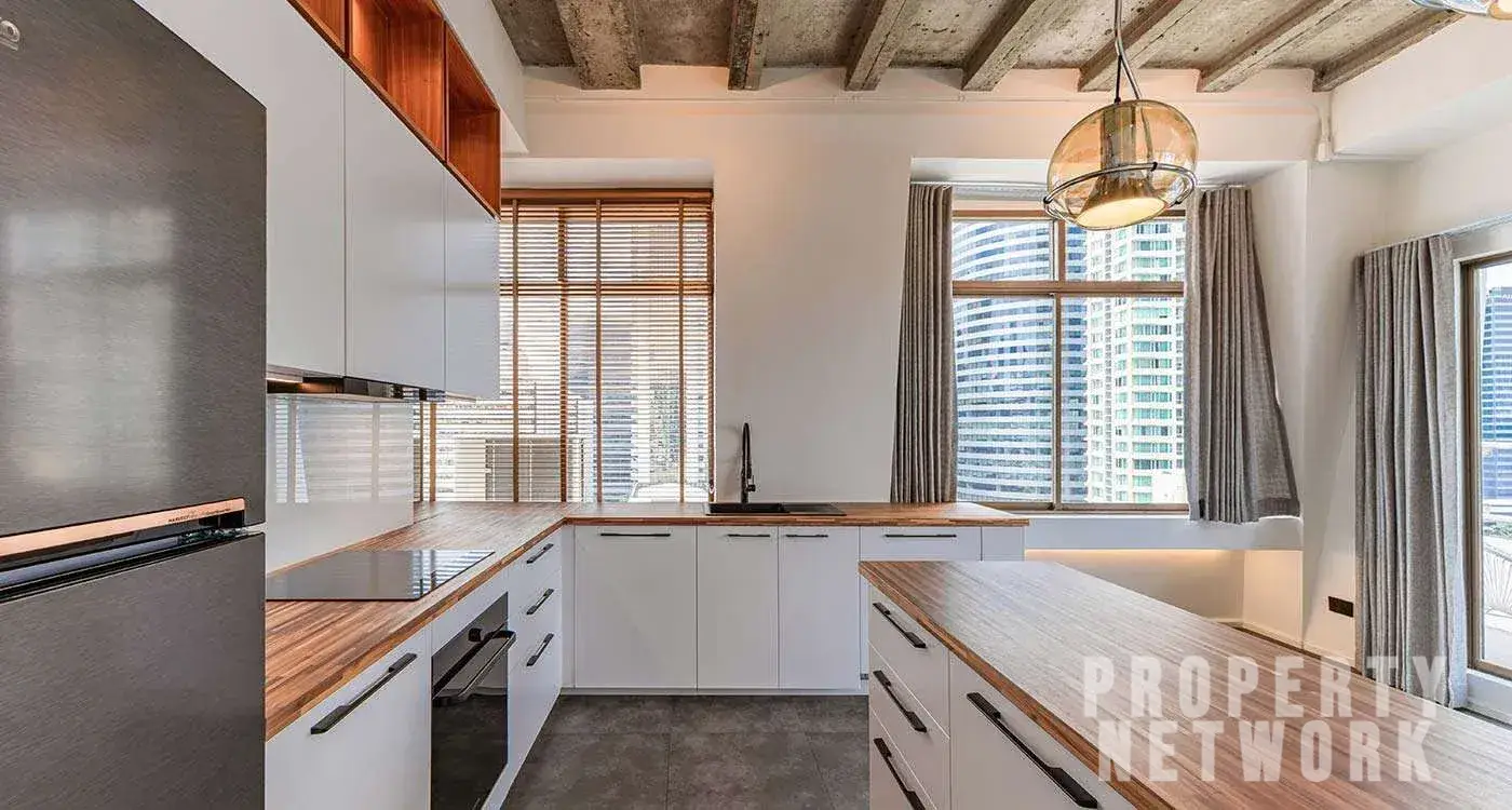 1-Bed, 2-Bath, 129 sqm Condo for Sale at Diamond Tower, Bang Rak, Bangkok – 16,900,000 THB, Near BTS Chong Nonsi Station