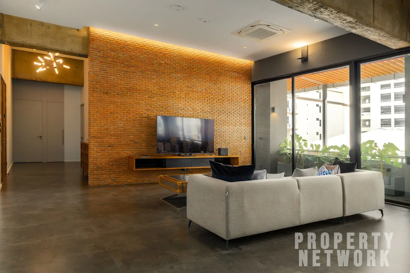 3-Bed, 4-Bath, 326 sqm Condo for Sale at President Park, Kathu, Phuket – 43,500,000 THB, Pet-Friendly, Near MRT Queen Sirikit National Convention Centre