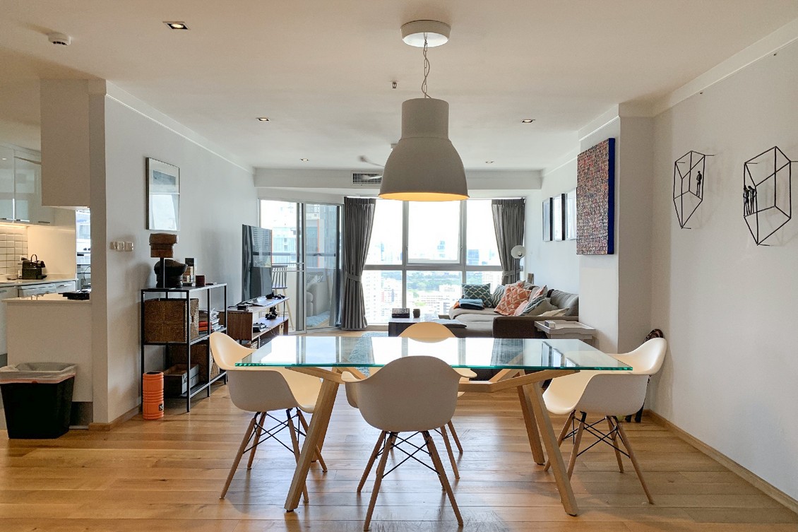 Spacious 3-bed 146 SQM condo at Waterford Diamond, 29th floor, fully furnished, prime Sukhumvit location. Rent 90K/month. Move-in April 2025. Contact now!