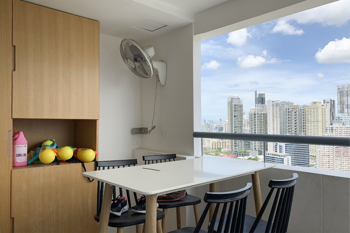 Spacious 3-bed 146 SQM condo at Waterford Diamond, 29th floor, fully furnished, prime Sukhumvit location. Rent 90K/month. Move-in April 2025. Contact now!