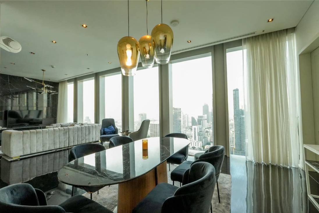 Luxury 2-bedroom, 124 sqm condo at The Ritz-Carlton Residences at MahaNakhon for rent at 300,000 THB/month. Premium facilities, BTS Chong Nonsi nearby.