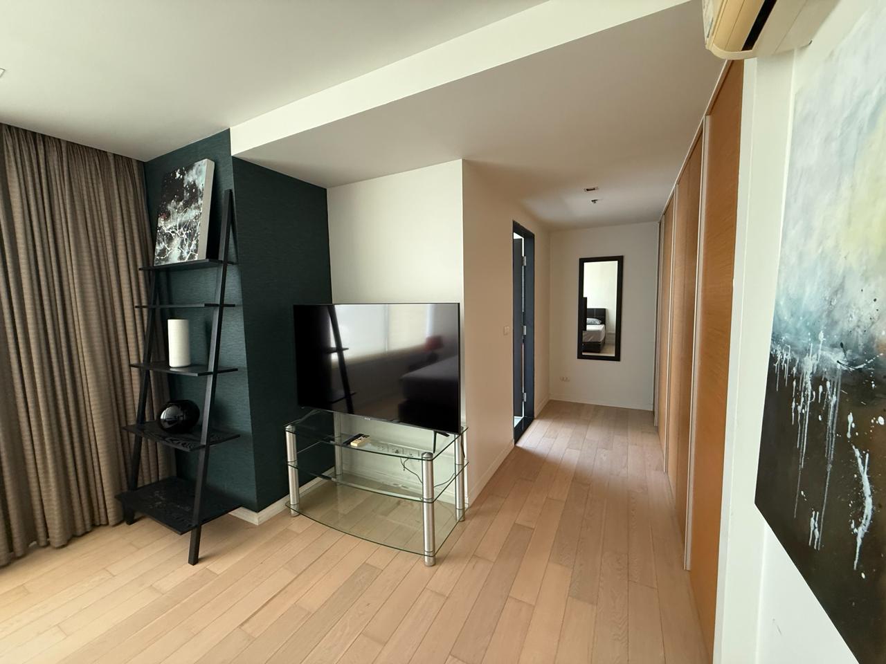 Spacious 2-bedroom, 120 sqm condo at Eight Thonglor Residence for rent at 68,000 THB/month. Prime location near BTS Thong Lo with luxury amenities.