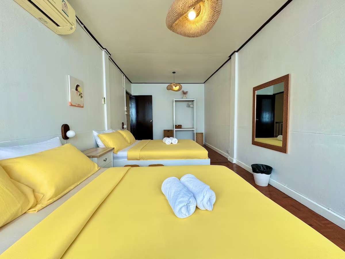 Pet-friendly 3-bed, 2-bath house for rent in Ekkamai 12/Pridi 31. Fully furnished. Short-term lease only (May–August 2025). Rent 65,000 THB/month.