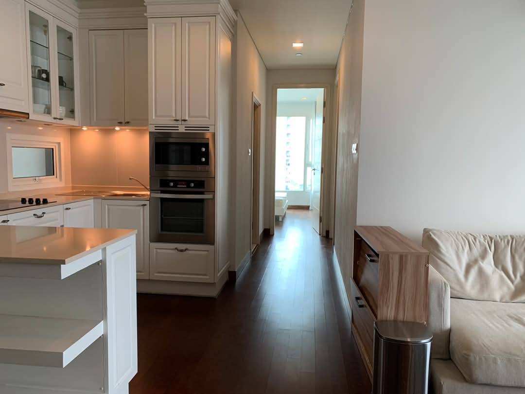 Spacious 4-bed condo at Ivy Thonglor, 198 sq.m, fully furnished on the 24th floor. Rent 130,000 THB/month. Prime Sukhumvit 55 location. BTS Thonglor nearby.