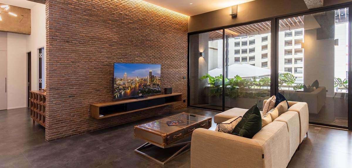 Brand new 3-bedroom, 4-bathroom loft-style unit at President Park Sukhumvit 24, 326 sqm. Fully furnished. For sale at 43,500,000 THB. Contact us for a viewing.