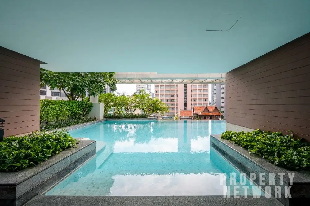 Luxury 1-bedroom condo in Siri Residence, 61 sqm, 14th floor, 2 balconies, 200m from Phrom Phong BTS. For sale at 10.5M THB. Prime location!