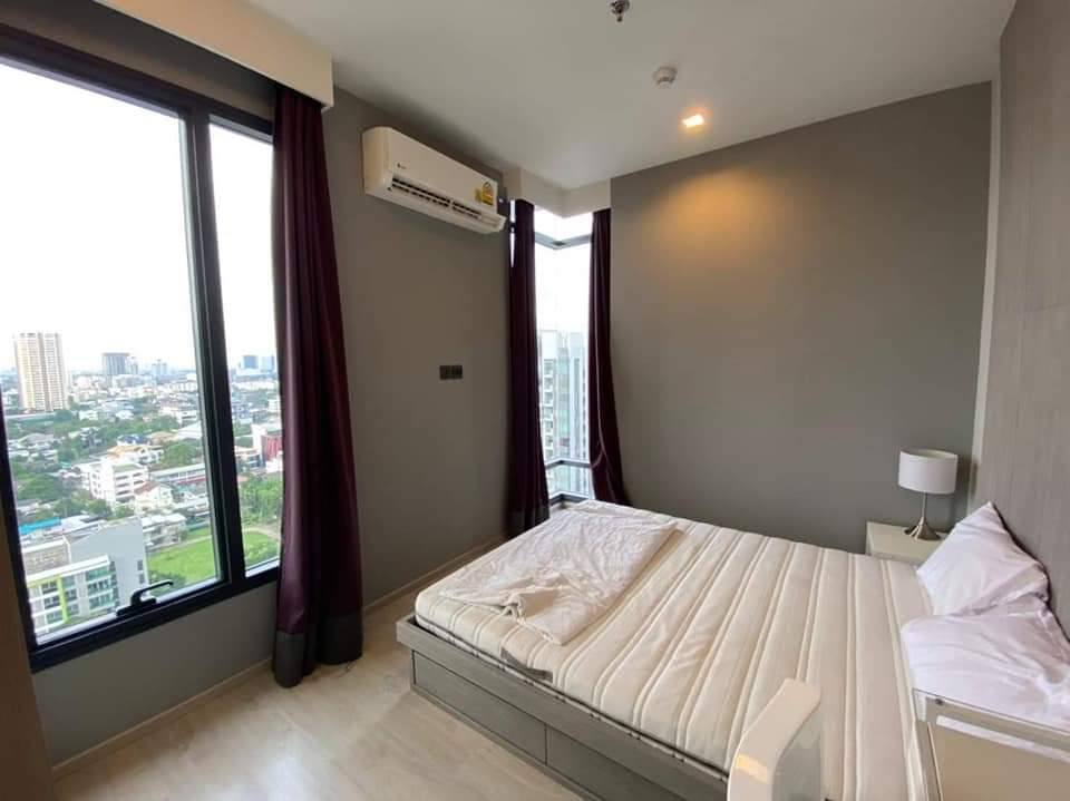 Beautiful 2-bedroom, 2-bathroom condo for rent at M Thonglor 10, 57.5 sqm, pet-friendly, fully furnished, for 45,000 THB/month. Contact us for more details!