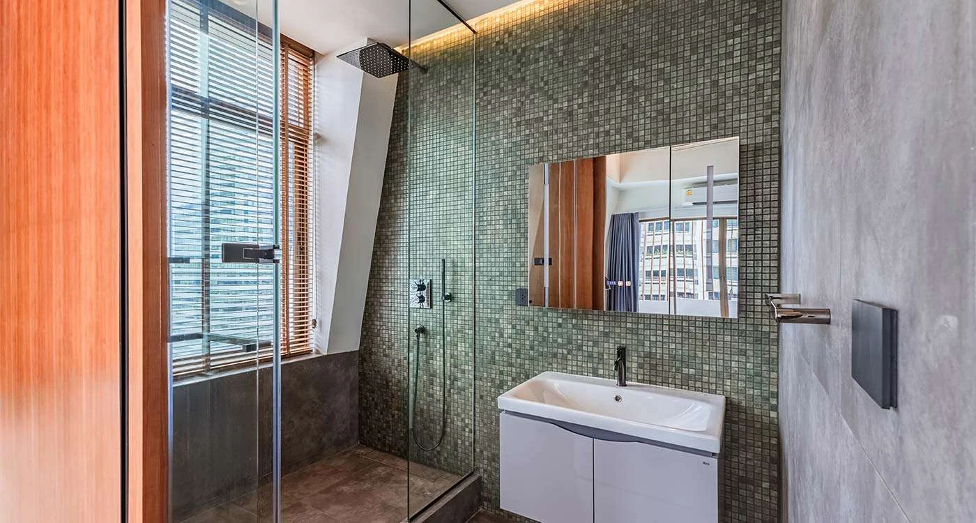 1-BR, 2-Bath, 129 sqm Loft Condo at Diamond Tower Silom-Sathorn, BTS Chong Nonsi – For Sale at ฿15.5M