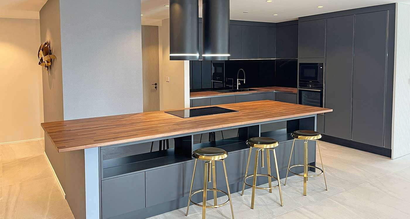 2-BR, 3-Bath Loft Condo, 300 sqm at Crystal Garden Sukhumvit, BTS Nana - For Sale at ฿56M
