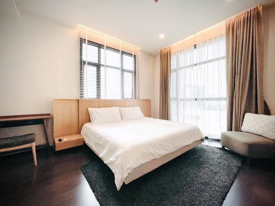 Luxury 2 bed, 2 bath condo at The XXXIX by Sansiri, 84 sqm, near BTS Phrom Phong. Fully furnished, great views. Rent: ฿80,000/month. View today!