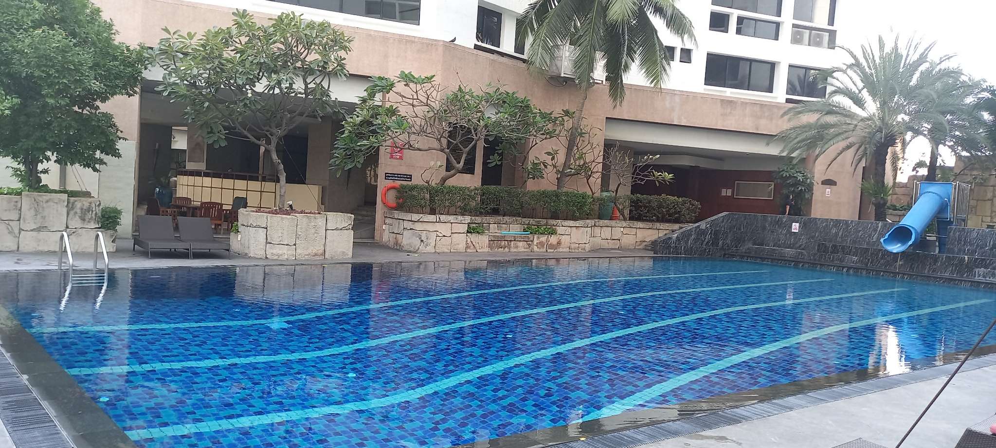 Modern 2BR condo at President Park Sukhumvit 24. 80sqm, pet-friendly, full facilities, BTS Phrom Phong. Rent ฿37K. Contact us today!