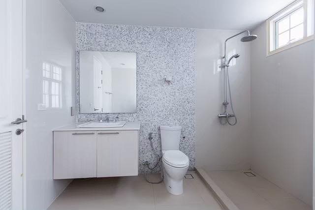 4-Bed 2-Bath 250 sqm Garden Square Sukhumvit 77 Townhome near BTS On Nut for Rent 85,000 THB