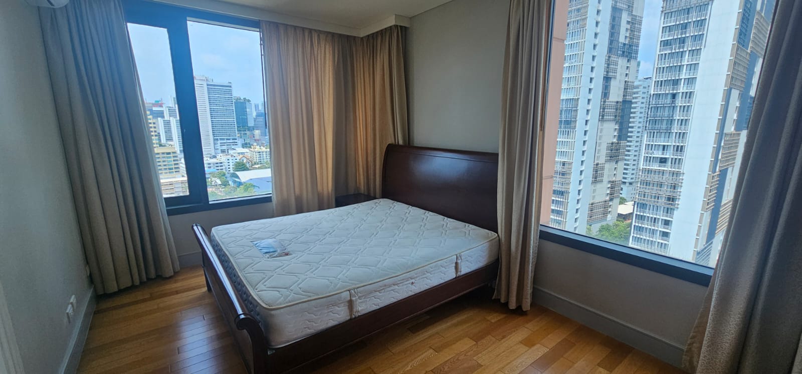 2-Bed 2-Bath 80sqm Condo for Rent at Aguston Sukhumvit 22 Near Phrom Phong BTS – 47,000 THB/month