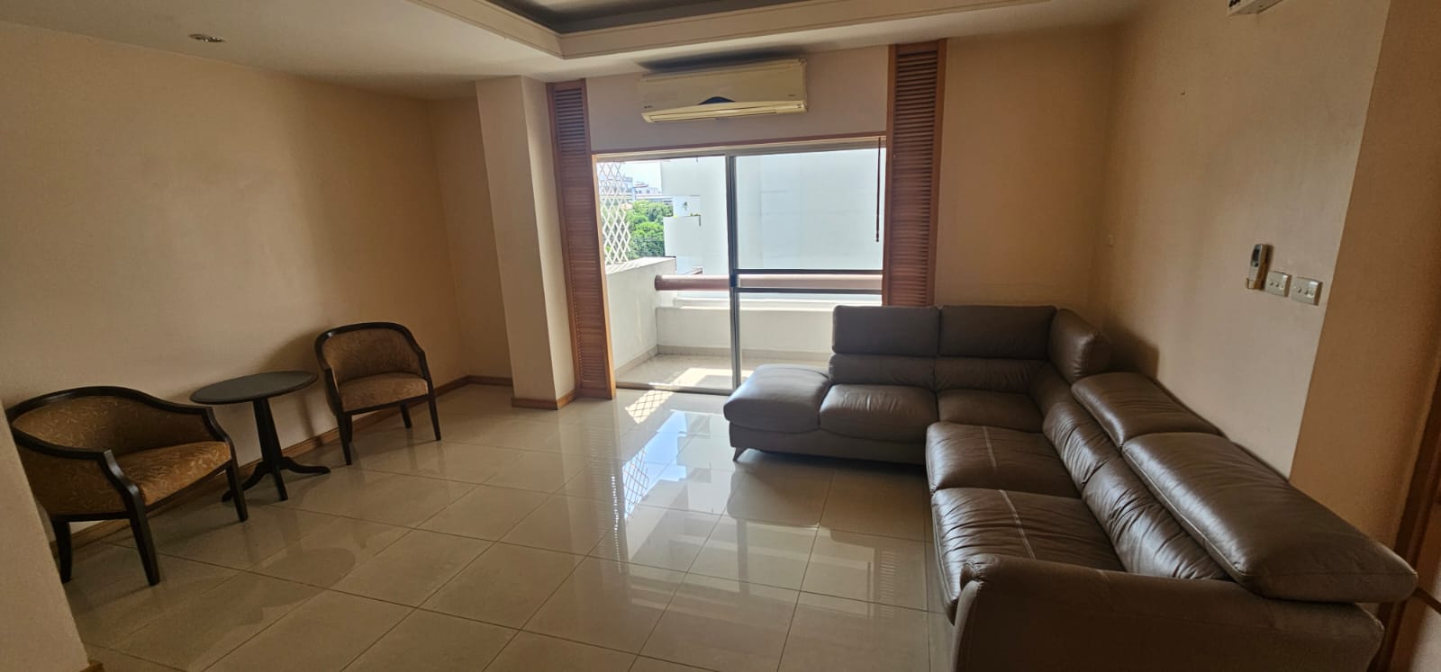3-Bed 2-Bath 185sqm Condo for Rent at Esmeralda near Lumpini MRT - 85,000 THB/month