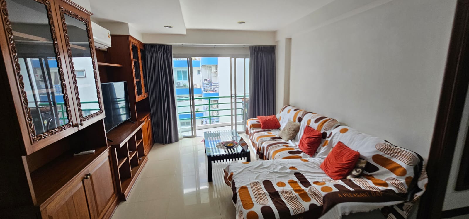 4-Bed 2-Bath 150 sqm Condo for Rent at Waterford Park Rama 4 near BTS Phra Khanong – 45,000 THB/month