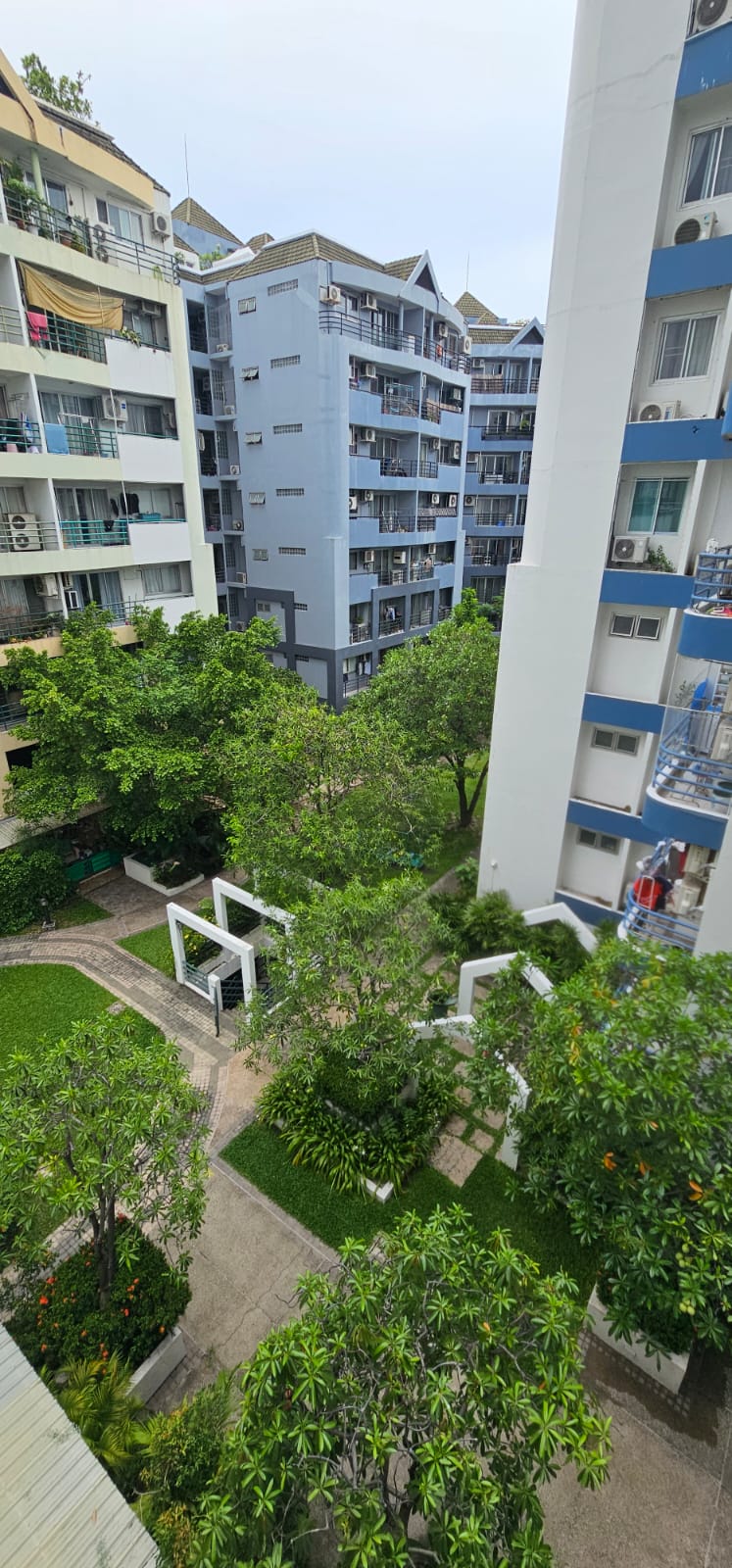 4-Bed 2-Bath 150 sqm Condo for Rent at Waterford Park Rama 4 near BTS Phra Khanong – 45,000 THB/month