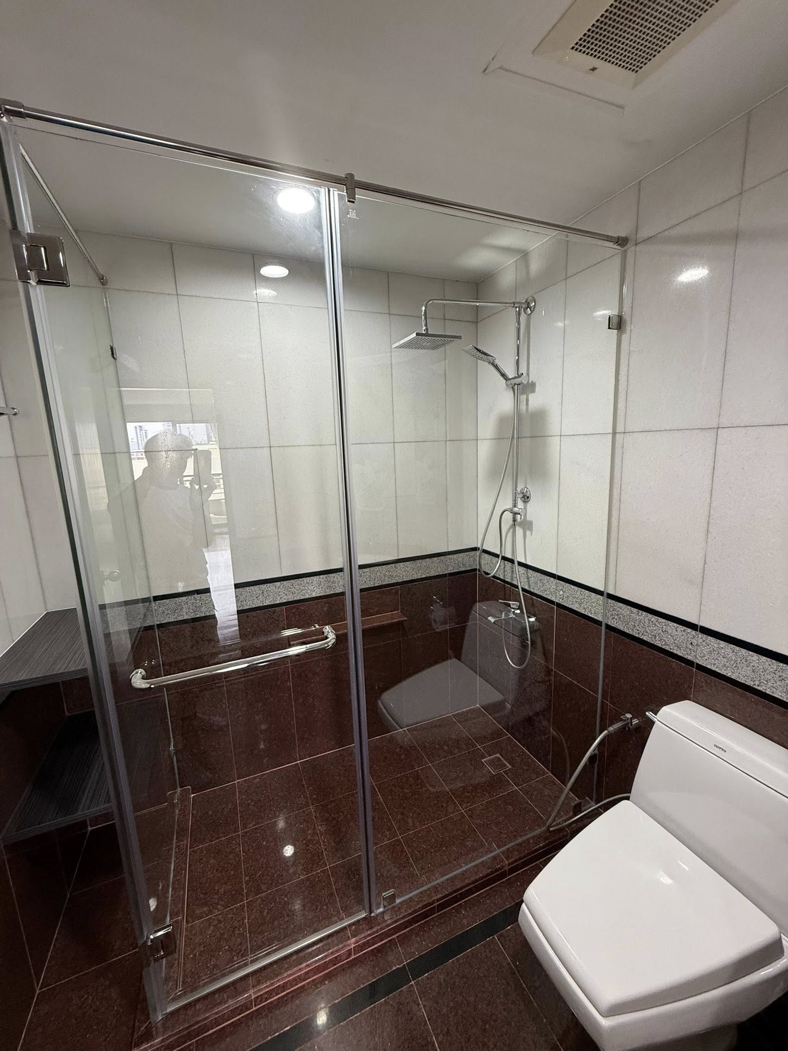 2-Bed 2-Bath 118.2 sqm Condo for Rent 60K THB at Supreme Ville, Near Chong Nonsi BTS