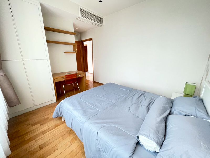 2-Bed 3-Bath 108sqm Condo for Rent 60,000 THB at The Emporio Place, BTS Phrom Phong