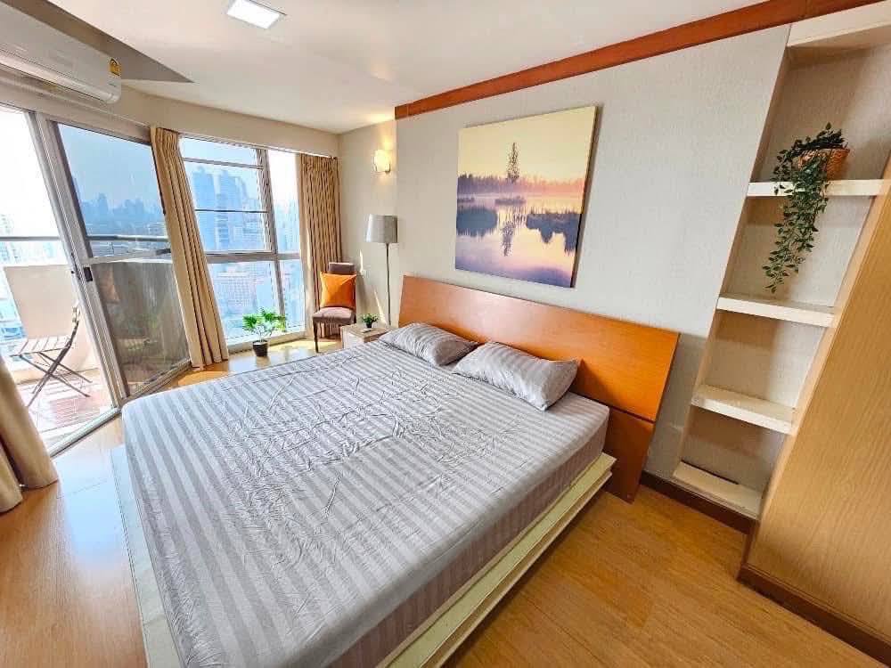 1BR 1BA 52sqm Condo for Rent 27,000 THB at Waterford Diamond near BTS Phrom Phong