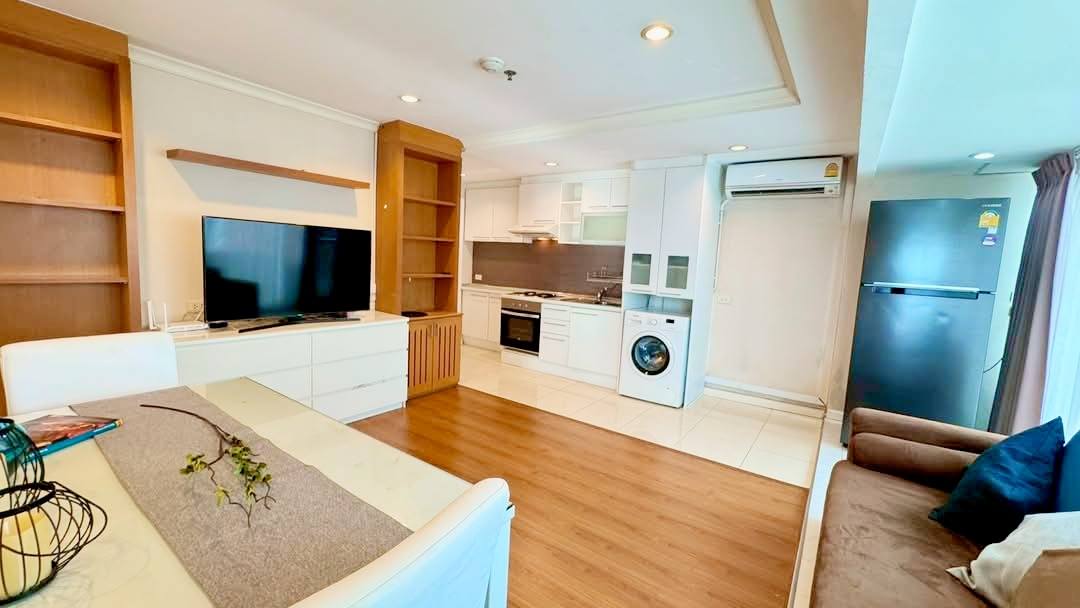 2-Bed 1-Bath 100 sqm Condo at Grand Park View Asok Near MRT Sukhumvit – Rent 45K THB / Sale 15M THB