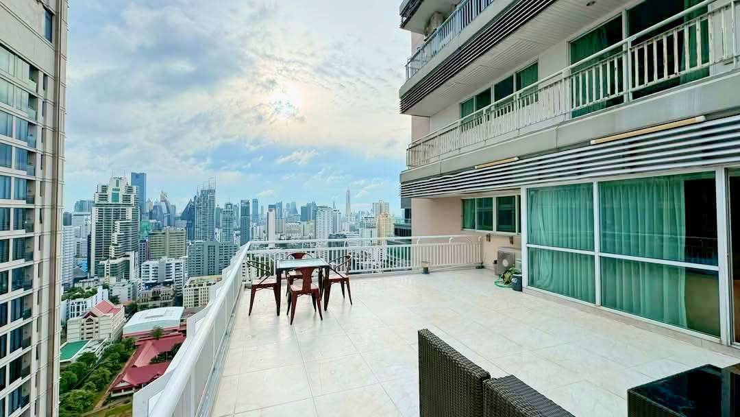 2-Bed 1-Bath 100 sqm Condo at Grand Park View Asok Near MRT Sukhumvit – Rent 45K THB / Sale 15M THB