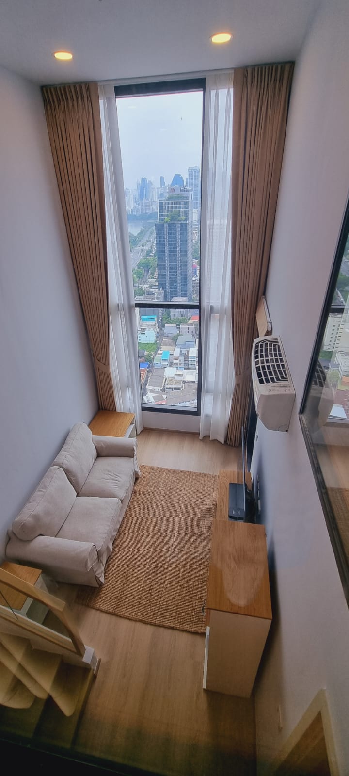 2-Bed 1-Bath 49sqm Condo at Life Rama 4 – Asoke Near Asoke BTS/MRT for Rent 45,000 THB