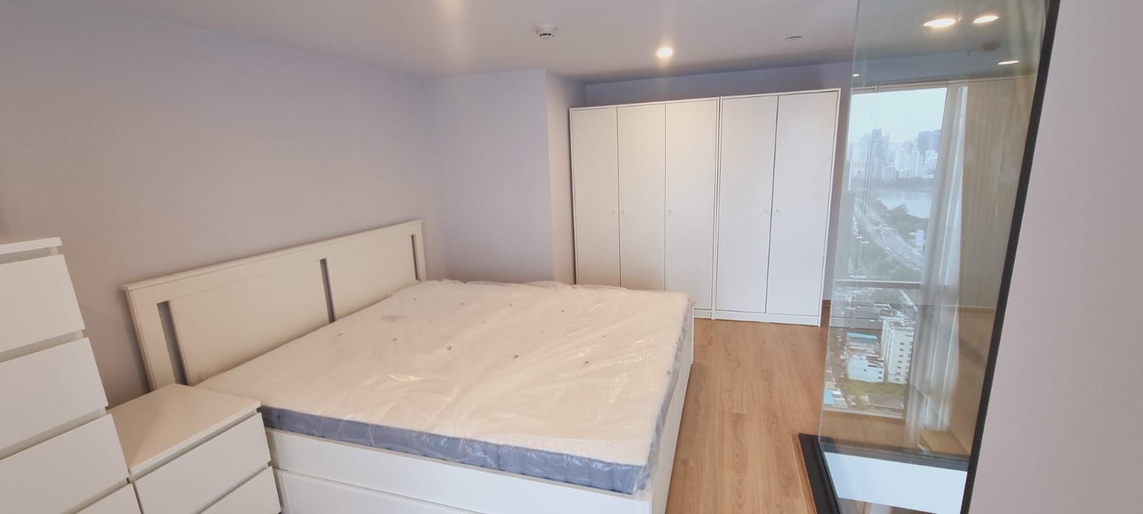 2-Bed 1-Bath 49sqm Condo at Life Rama 4 – Asoke Near Asoke BTS/MRT for Rent 45,000 THB