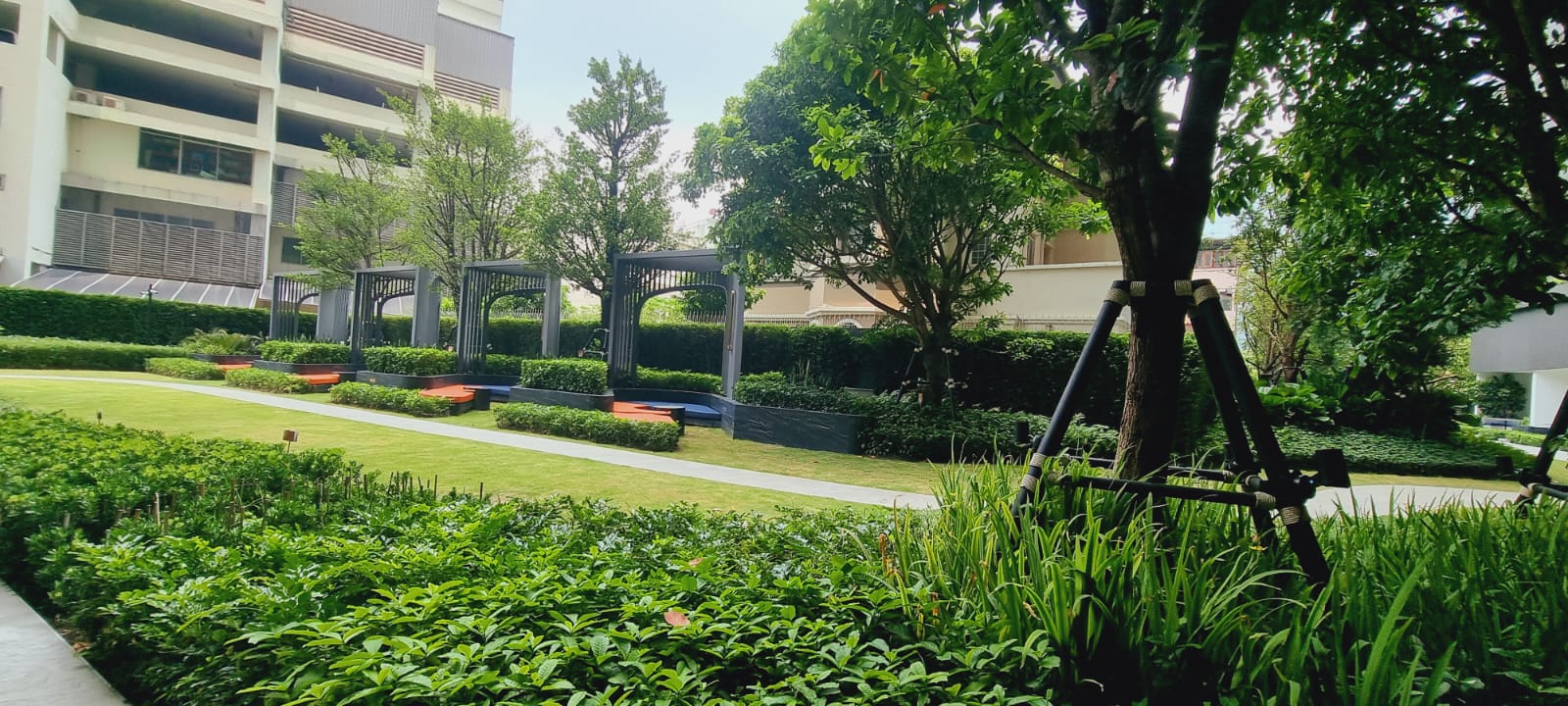 2-Bed 1-Bath 49sqm Condo at Life Rama 4 – Asoke Near Asoke BTS/MRT for Rent 45,000 THB