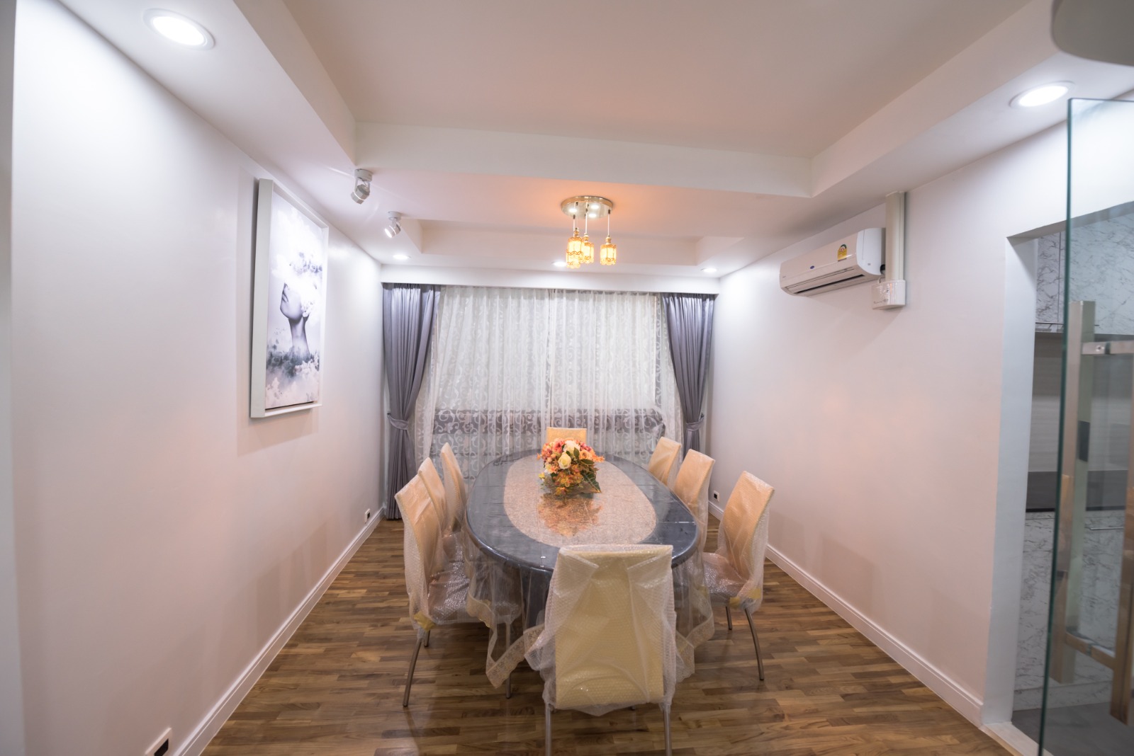 3-Bed 3-Bath 225 sqm Condo at President Park Sukhumvit 24 Phrom Phong BTS for Rent 70K or Sale 19M
