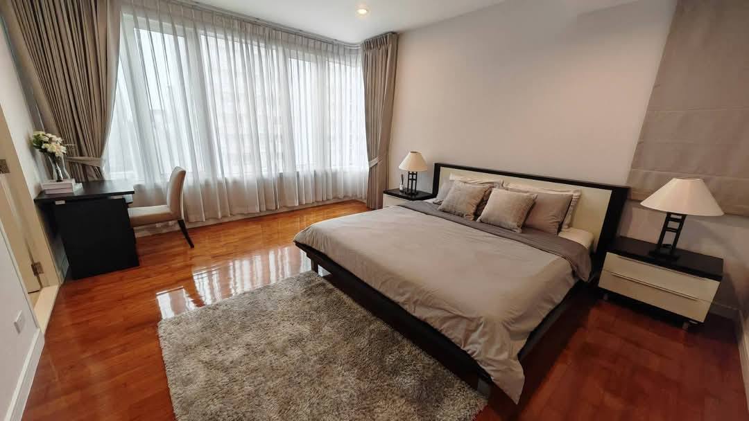 2-Bed 2-Bath 98 sqm Condo for Rent 65K THB at BAAN SIRI 24 near BTS Phrom Phong