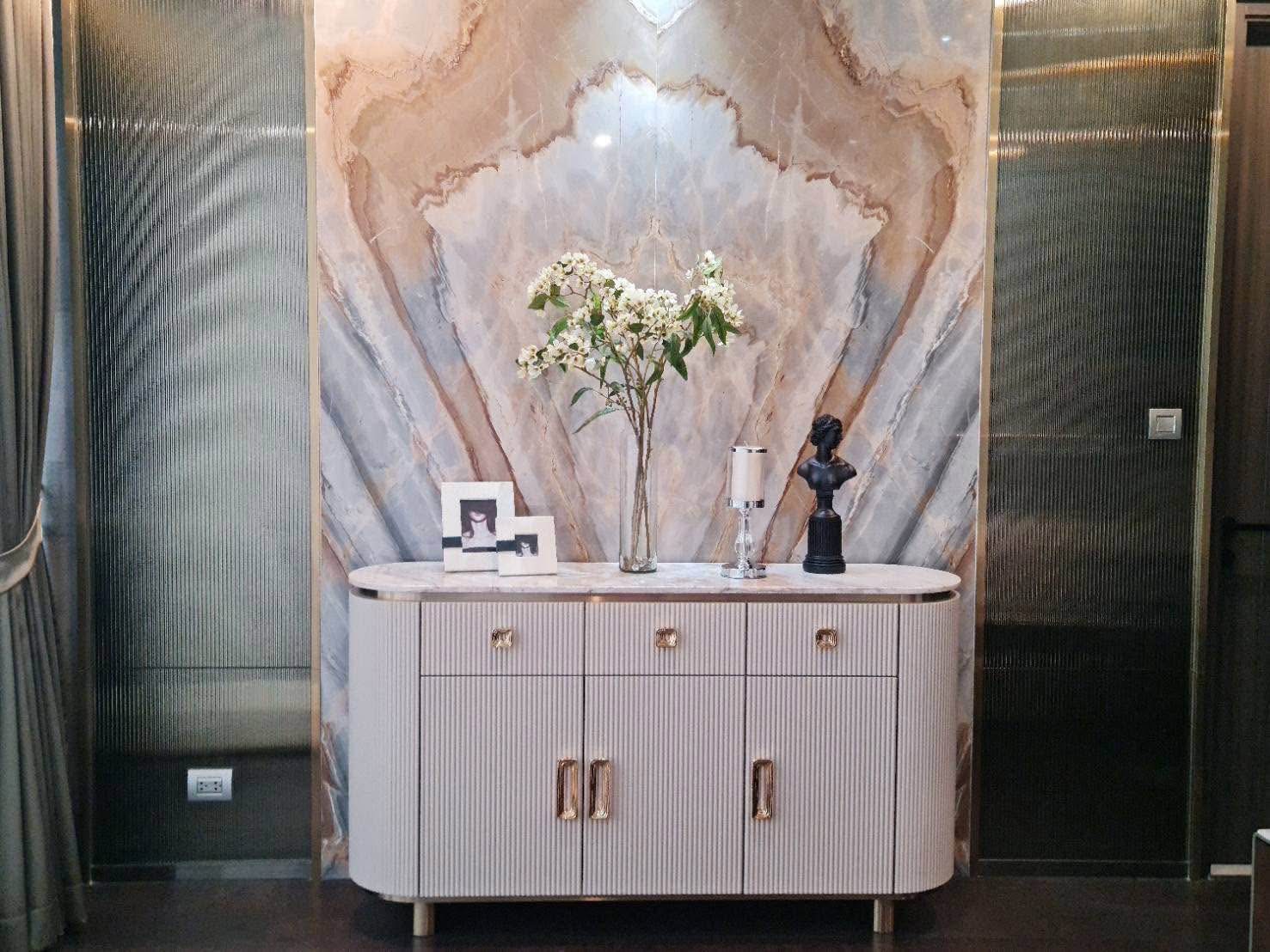 3BR, 3BTH Condo, 145 SQ.M, 200,000 THB/Month, LAVIQ Sukhumvit 57, Near BTS Thong Lo, For Rent