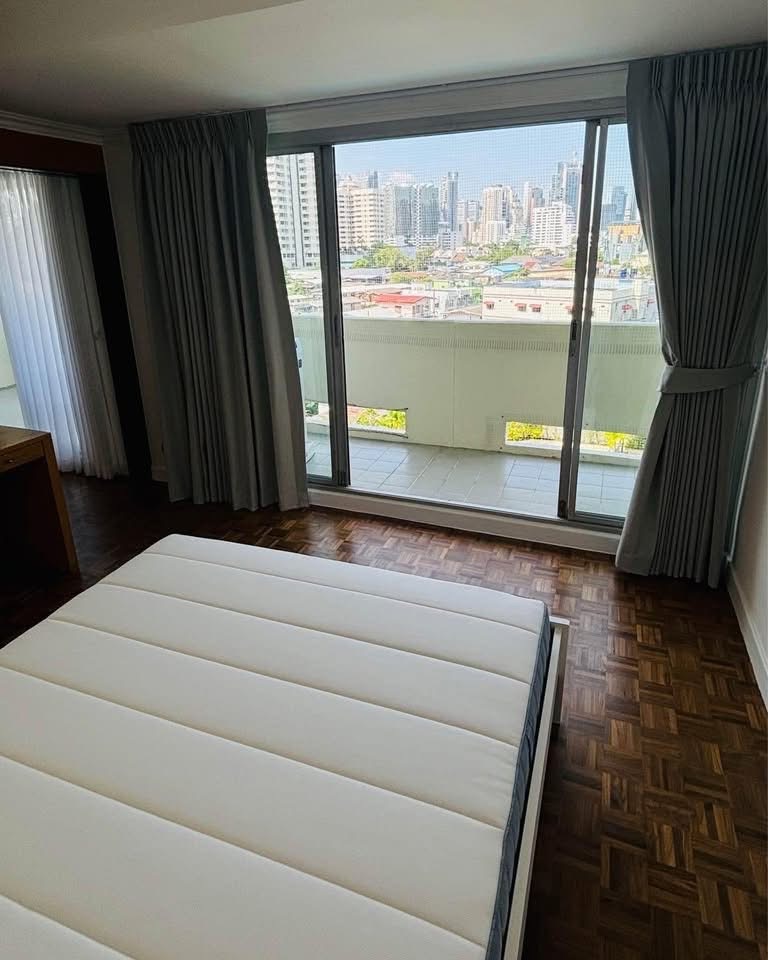 1BR, 1BTH Condo, 60 SQ.M, ฿5,400,000, Baan Sukhumvit, 800m to BTS Thong Lo, For Sale