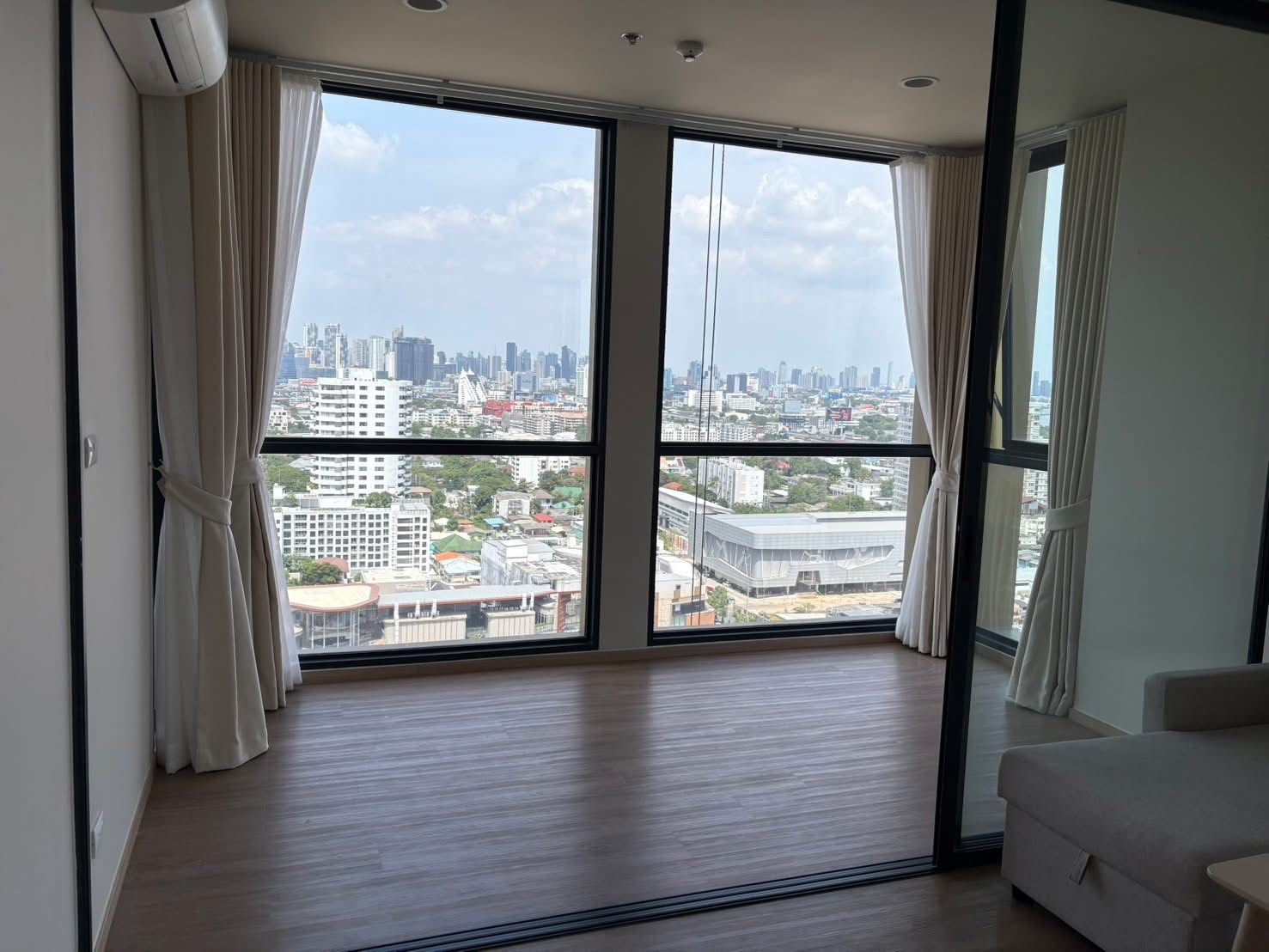 3-Bed 2-Bath 127 sqm Condo at The Issara Sathorn near BTS Chong Nonsi for Sale 30M THB