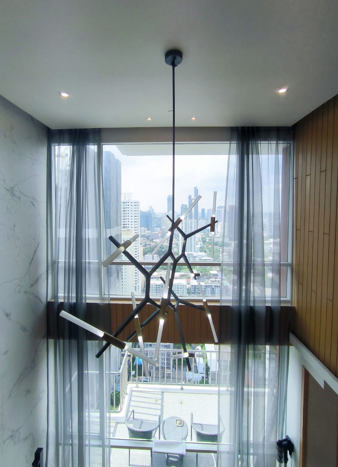 5-Bed 5-Bath 376 sqm Fullerton Sukhumvit Condo Near BTS Thonglor for Sale 89M THB
