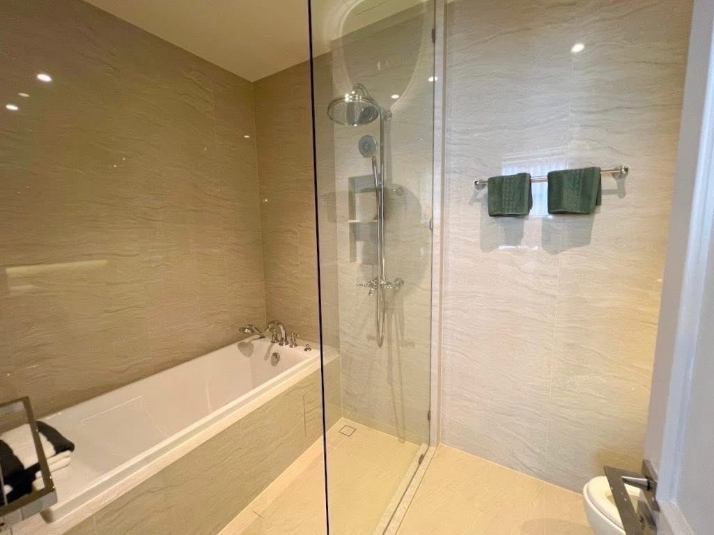 3-Bed 4-Bath 152 sqm Muniq Langsuan Condo Near BTS Chit Lom for Rent 220K THB or Sale 55M THB