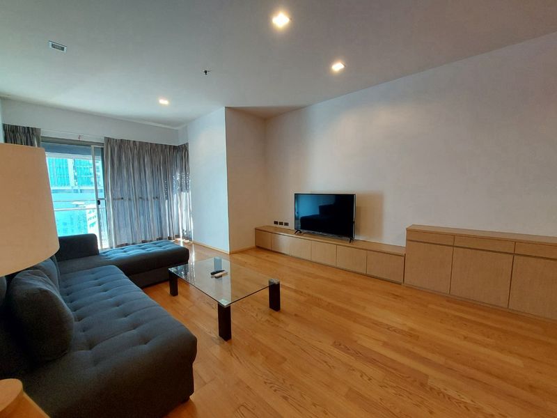 3-Bed 3-Bath 172 sqm The Madison Condo Near BTS Phrom Phong for Rent 90K THB
