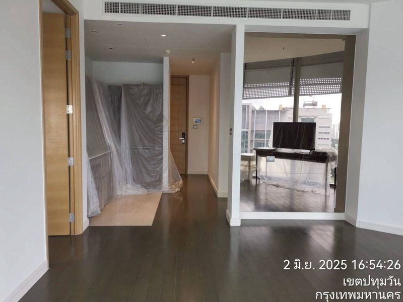 2-Bed 2-Bath 83.7 sqm Magnolias Ratchadamri Condo Near BTS Ratchadamri for Rent 75K THB