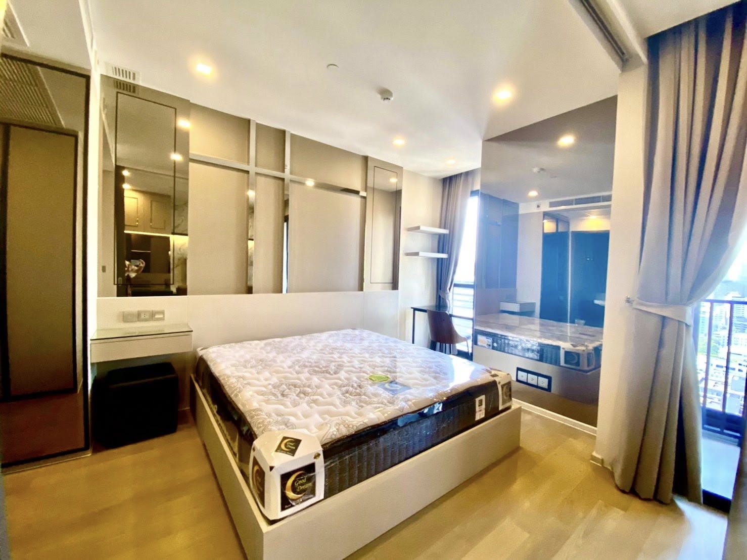 1-Bed, 1-Bath, 35 sqm, Ashton Asoke Condo, for Rent, 35K THB, Next to Sukhumvit MRT