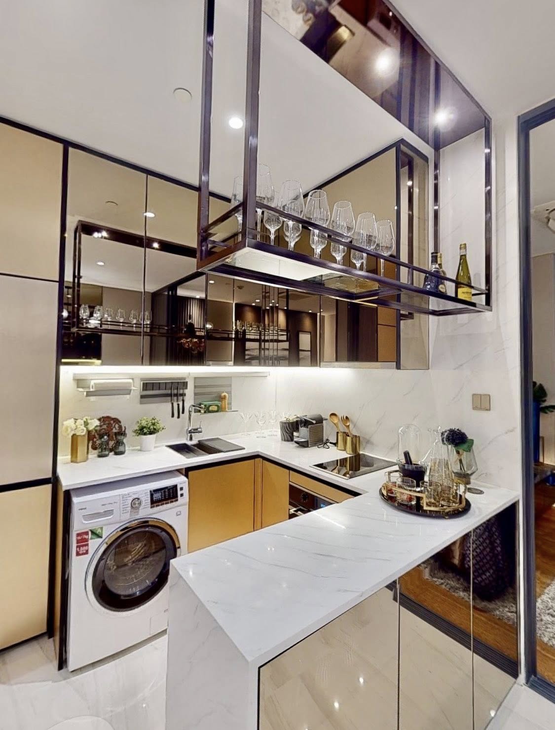 1-Bed 1-Bath 45 sqm Supalai Icon Sathorn Condo Near BTS Chong Nonsi for Rent 60K THB