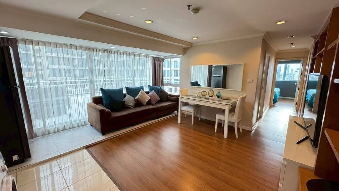 2-Bed 1-Bath 100 sqm Condo at Grand Park View Asok for Rent 45K THB Near BTS Asoke